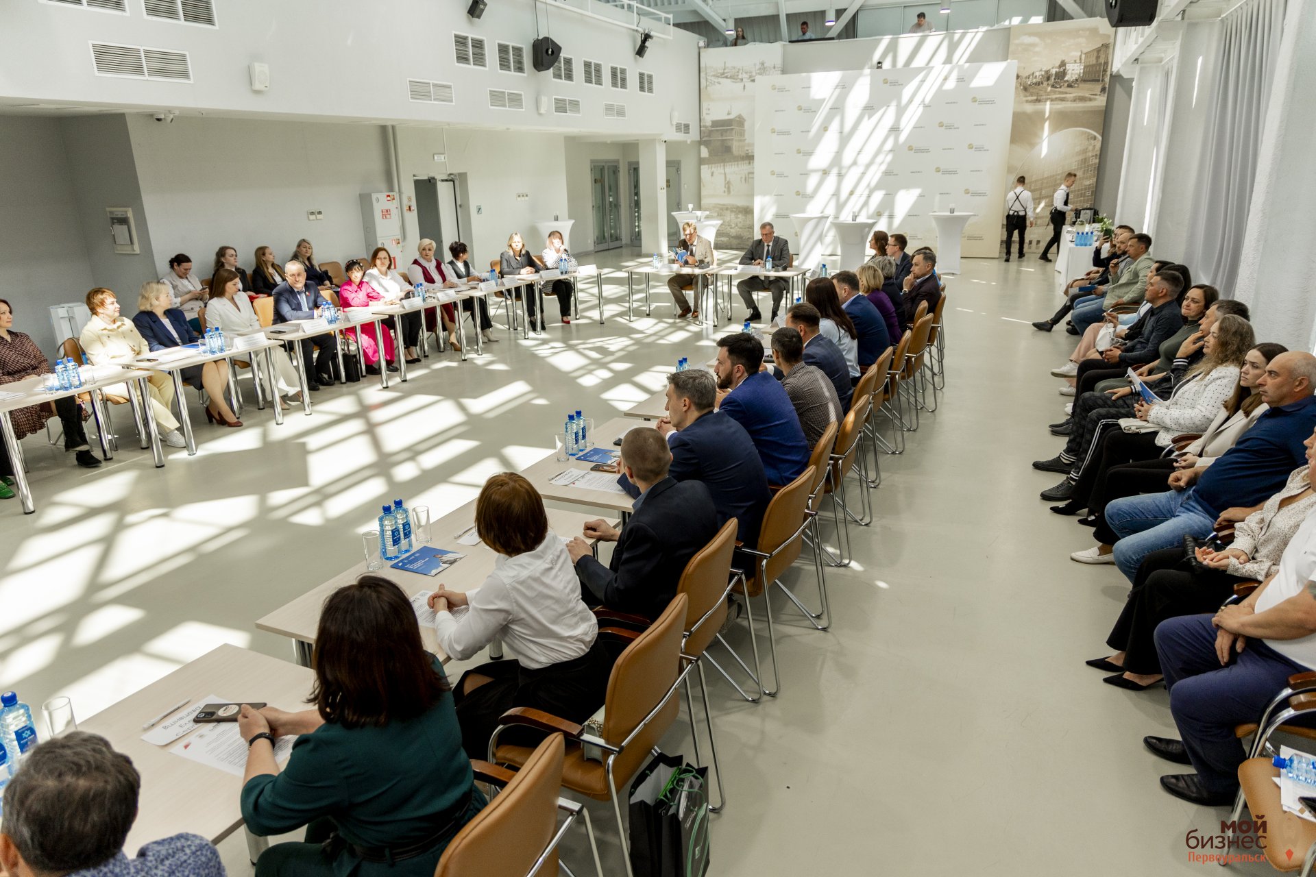 В Первоуральске на площадке ИКЦ прошел «Диалог бизнеса и власти» |  29.05.2024 | Первоуральск - БезФормата